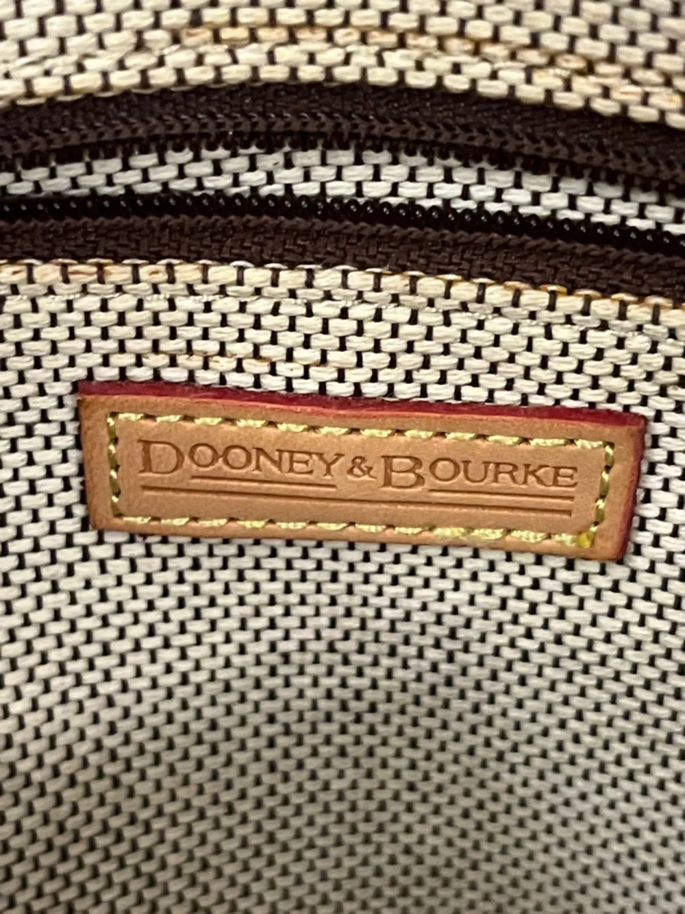 Dooney & Bourke Signature Bag Handbag Domed Pocket Satchel Vintage Leather Trim